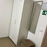 New House 게스트하우스 피우미치노